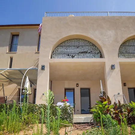 Appartement Beautiful In With Kitchen Piana (Corsica)